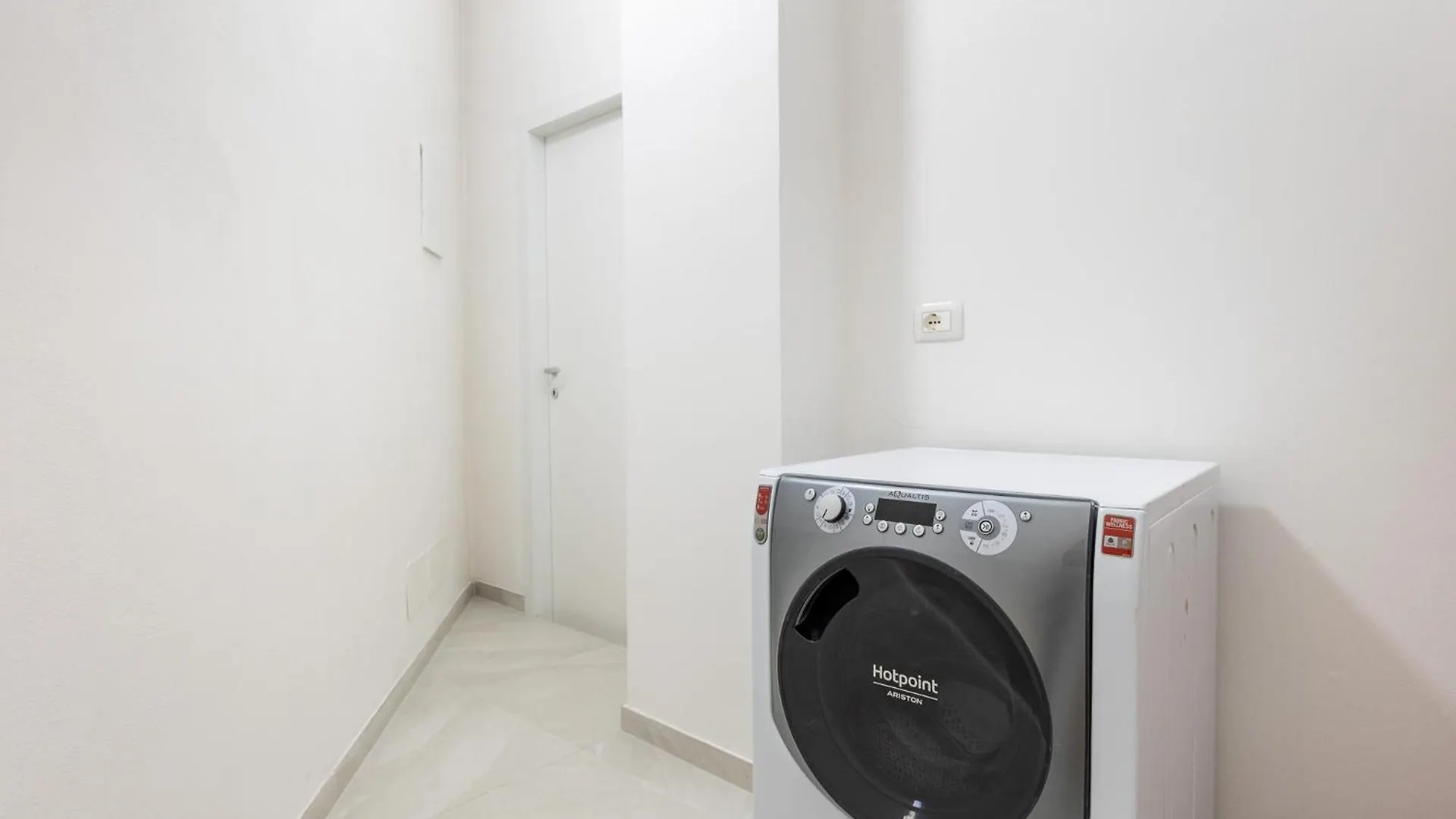 Via Del Rondone 1-2 Apartment Bologna